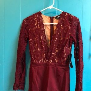 Burgundy lace long sleeve bodycon dress